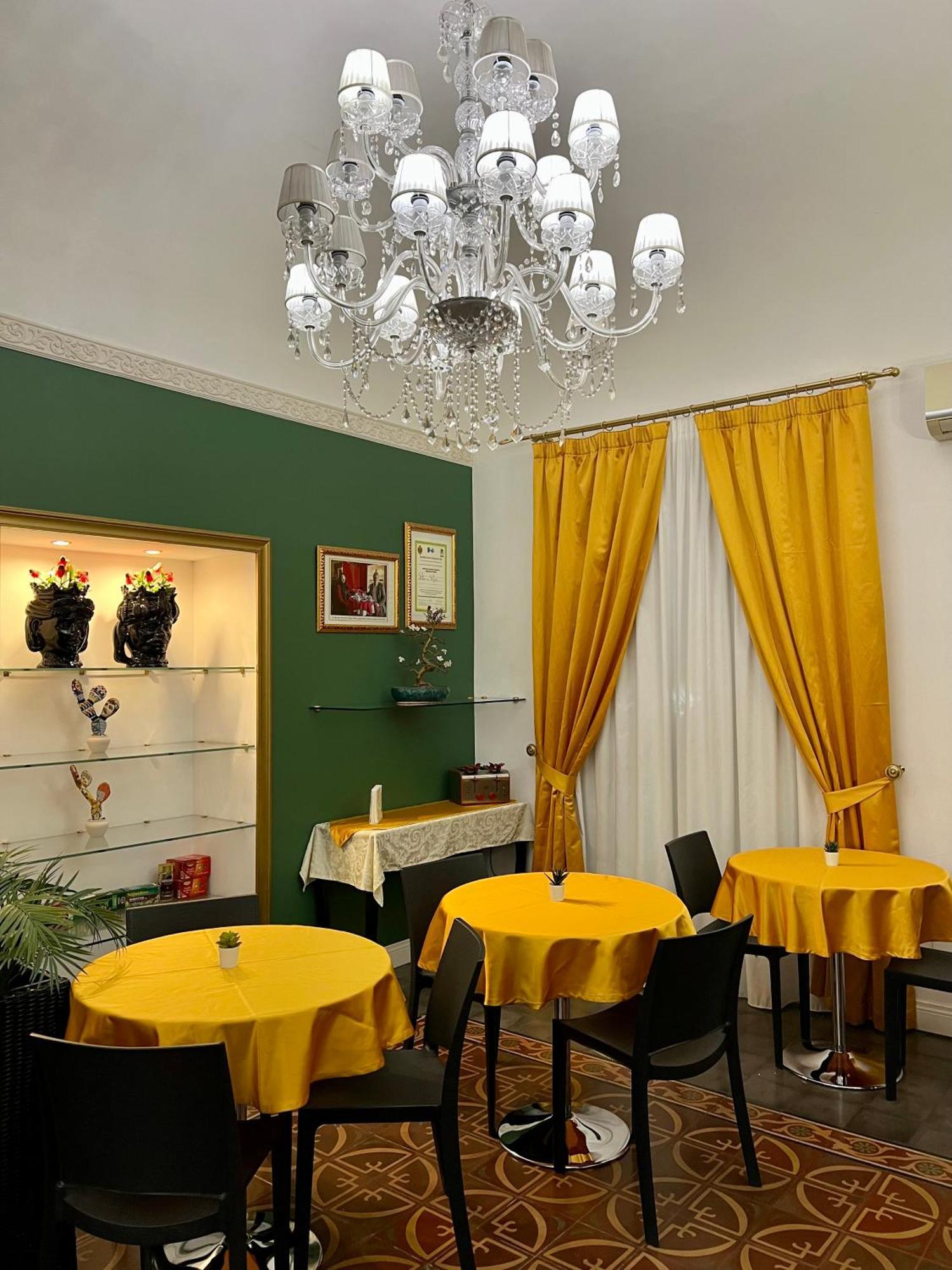 Duca Di Uzeda Luxury&style Bed & Breakfast 3*
